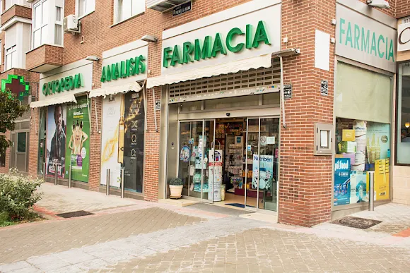 Farmacia Puente la Reina - Las Tablas - Madrid
