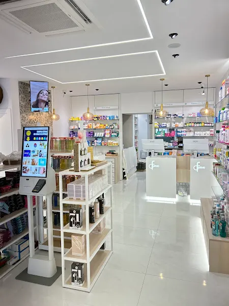 Farmacia del Mercado 40 (Lda. Mª de los Ángeles Arcos Mena ) - La Carolina