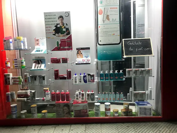 Farmacia Los Arcos
