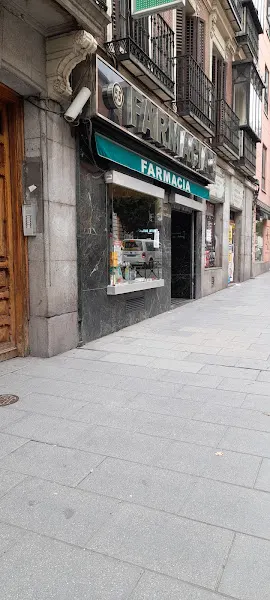 Farmacia Dr. Fco. López Belmonte Rubira - Farmacia en Madrid - foto 2