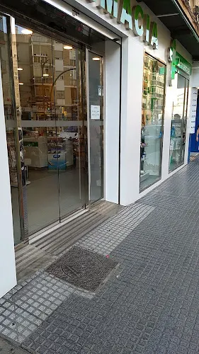Farmacia Armengual. María del Carmen Mas Quesada