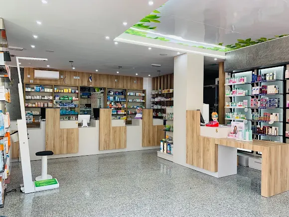 Farmacia Bonanza - Farmacia en Benalmádena
