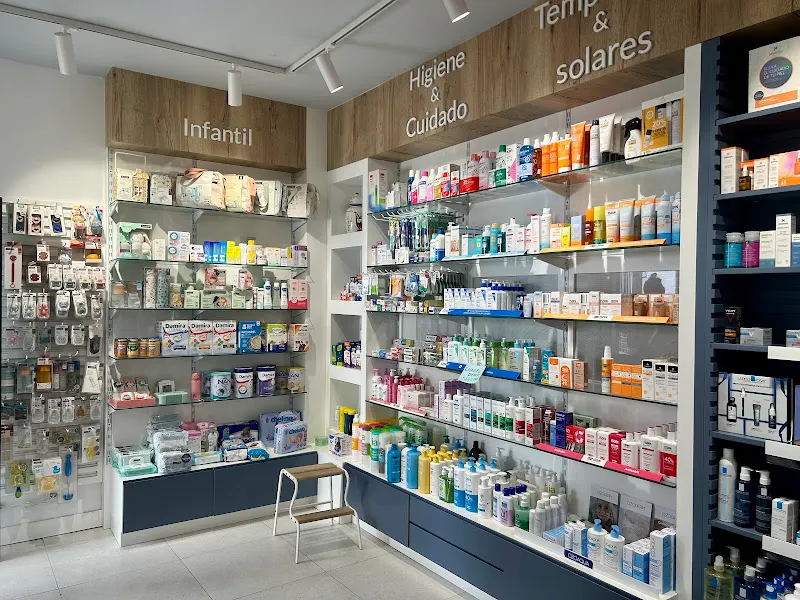 FARMACIA CÓMPETA Lda. Arantxa Lisbona Lopez