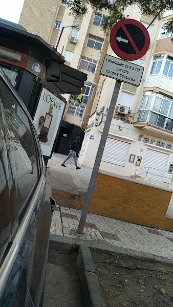Farmacia 13horas C/Gaucín 32