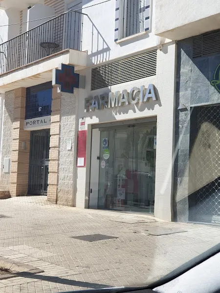 María Victoria Cordobés Montés - Farmacia en Guaro - foto 2