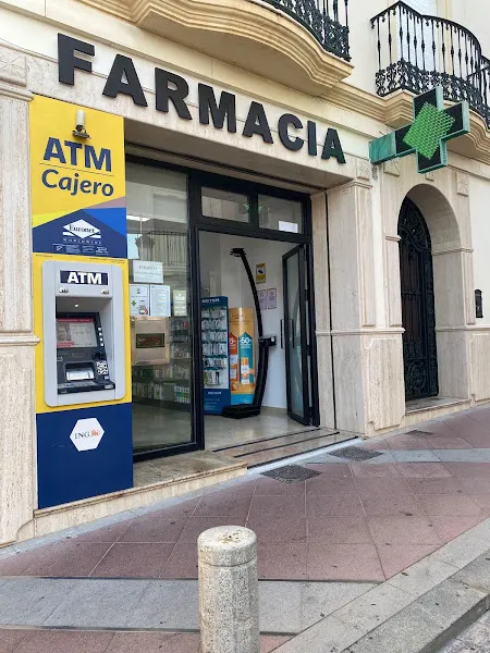 Farmacia La Ermita - Farmacia en Nerja - foto 2