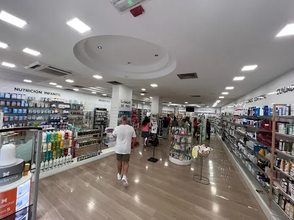 Farmacia Los Manantiales 24h - Torremolinos