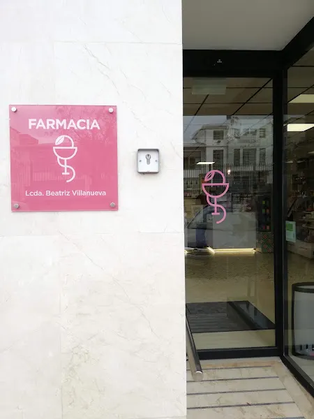 Farmacia Beatriz Villanueva - Calle Teobaldos. - Farmacia en Pamplona - foto 2