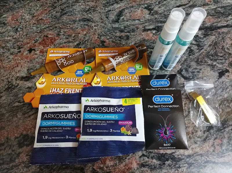 FarmaTop - Tienda de belleza y salud en Cádiz - foto 2