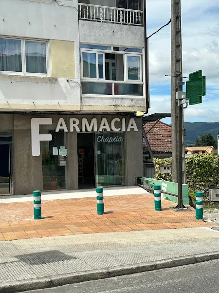 FARMACIA ESCUDERO de CHAPELA - Farmacia en Vigo - foto 2