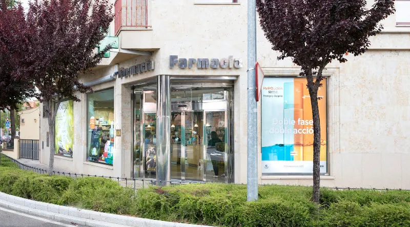 FARMACIA CUANDA - Farmacia en Carbajosa de la Sagrada - foto 2