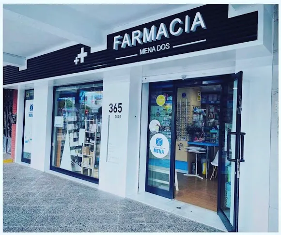 Farmacia Mena Dos, C.B - Farmacia en Sevilla