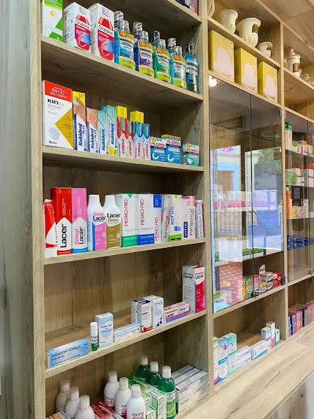 Farmacia Picual - Farmacia en Villanueva del Rio y Minas - foto 2