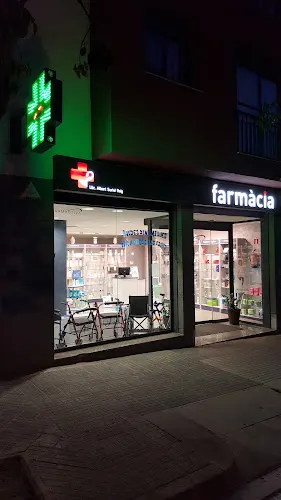Albert Suriol Roig - Farmacia en Arboc (L)