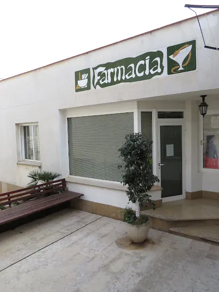 FARMACIA - Farmacia en Arnes - foto 2