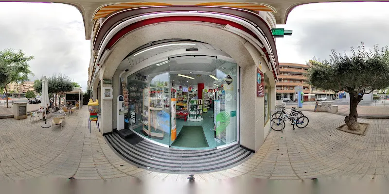Farmàcia Colom - Farmacia en Cambrils - foto 2