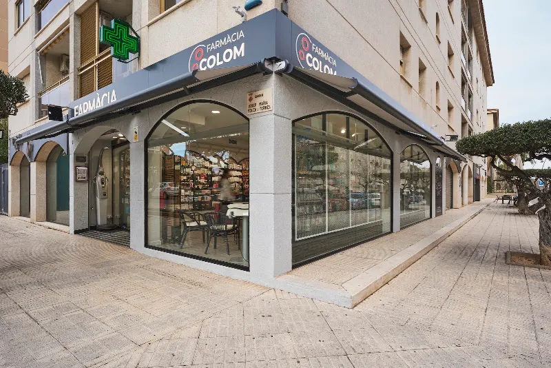 Farmàcia Colom - Farmacia en Cambrils - foto 3