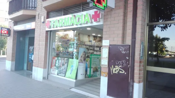 Farmàcia l'Avinguda, Llicenciada Agnès Lluís i Giné - Reus