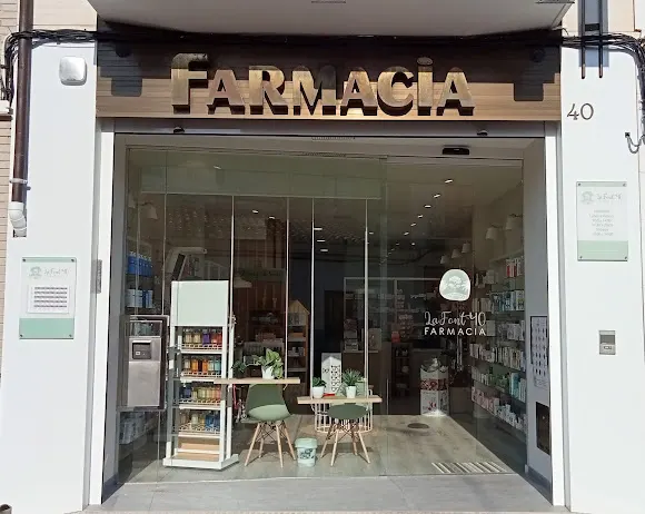 Farmacia La Font 40. Sonia Beltrán Melchor. - Quart de les Valls