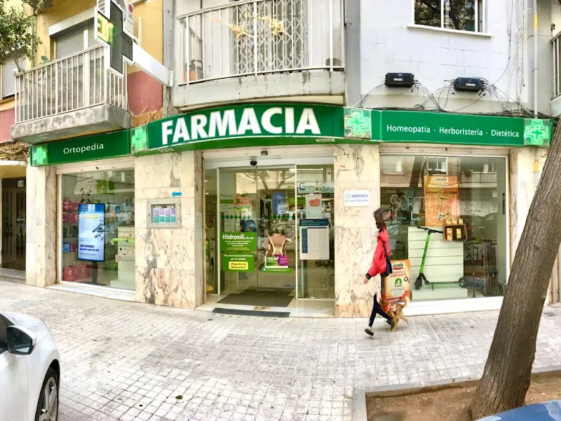 FARMACIA METRO AYORA - Farmacia en Valencia - foto 2