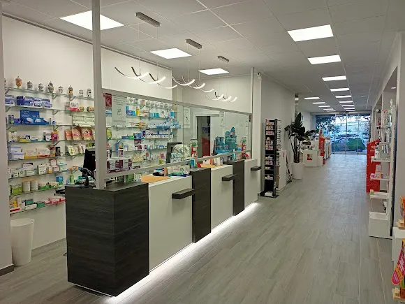 Farmacia Yolanda Campos (Iturbi)