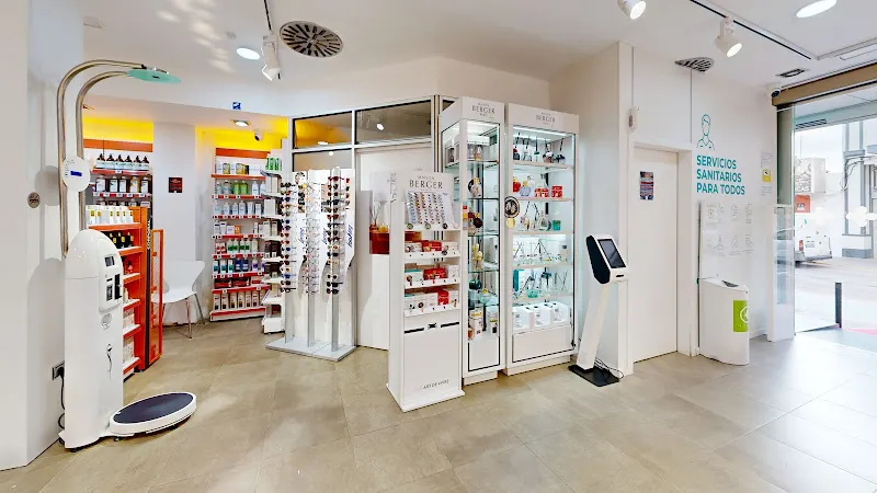 Farmacia Ortopedia Puchades - Farmacia en Montserrat - foto 3