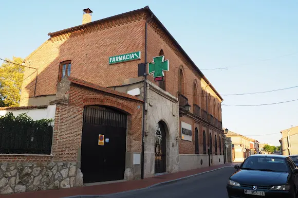 Farmacia Ldo. Jorge Martínez Olmedo - Farmacia en Olmedo