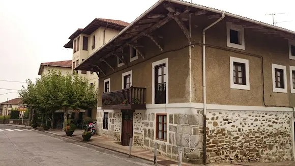 Badiola Uriarte M Nekane - Farmacia en Artea
