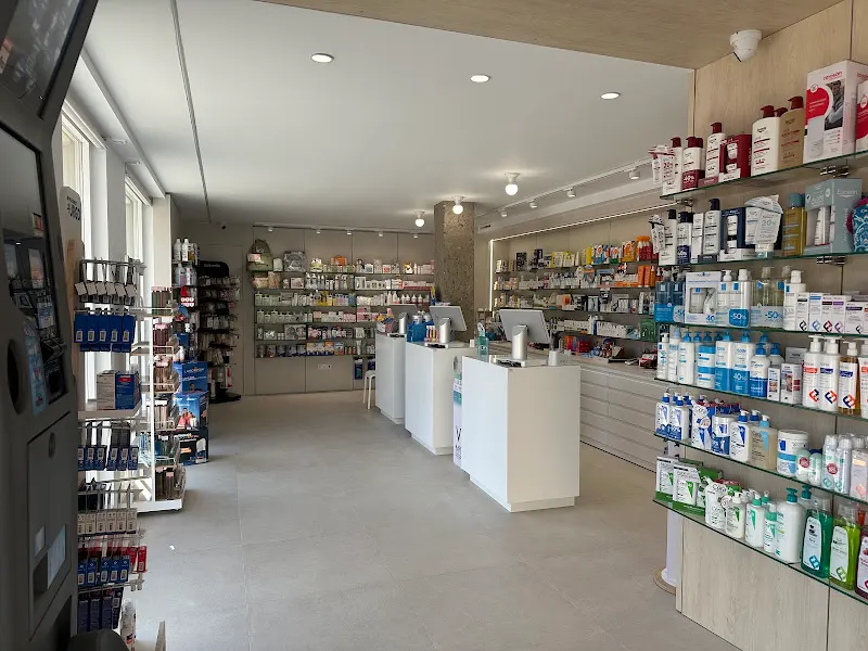 Farmacia Mayte Tola Corrales - Farmacia en Fuentesauco - foto 2