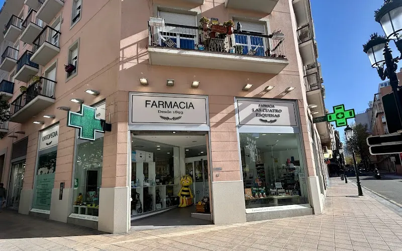 Farmacia Ana Querejeta Chóliz (Las Cuatro Esquinas) - Farmacia en Zaragoza - foto 2