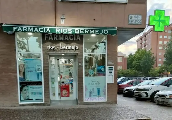 Farmacia Ríos Mitchell Bermejo de Torres Solanot