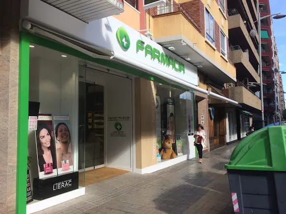 María Pilar Muniesa Faci. Farmaciatenorfleta.es