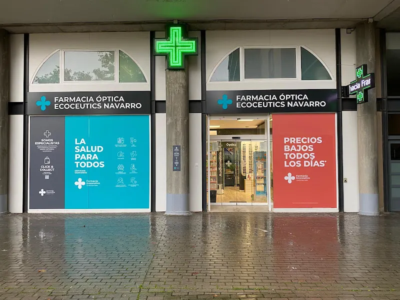 Farmacia Óptica Navarro Cubells - Farmacia en Zaragoza - foto 2