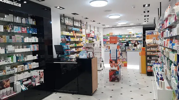 FARMACIA ENRIQUE MELLADO CUBILLAS