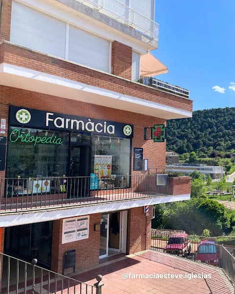 Farmàcia i Ortopèdia Esteve Iglesias Manero - Farmacia en Puig-reig - foto 2