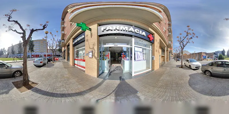 Farmacia Carles Gracia Castellví - Farmacia en Molins de Rei - foto 2