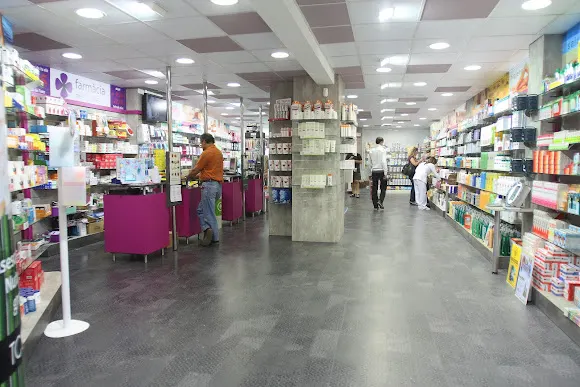 FARMACIA DEL POBLE