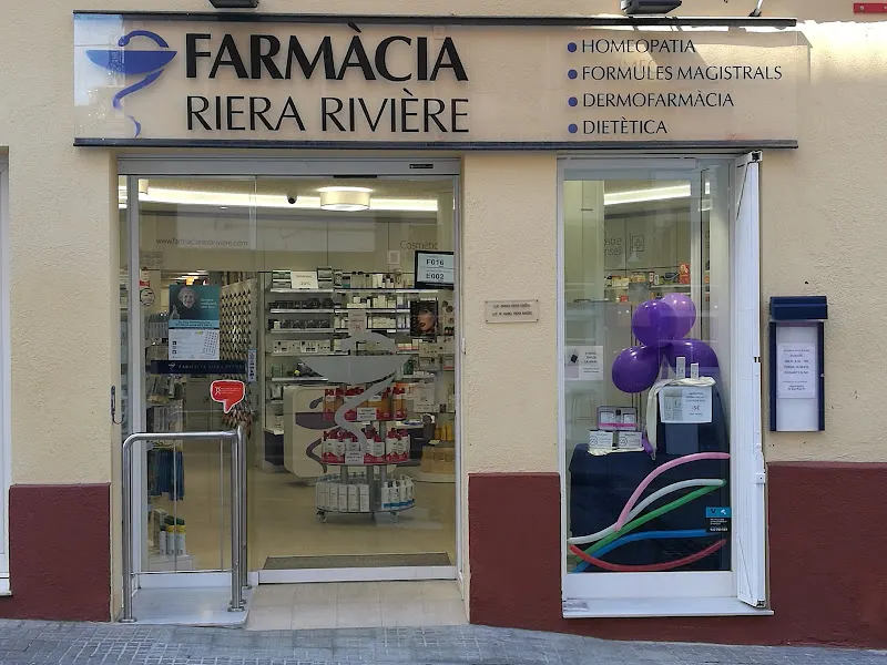 Farmacia Riera Riviere - Farmacia en Sant Cugat del Vallès - foto 2