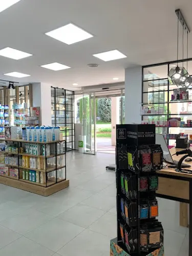 Farmacia Miralbaida - Córdoba