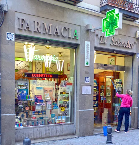 Farmacia Román Molinero. El Salvador