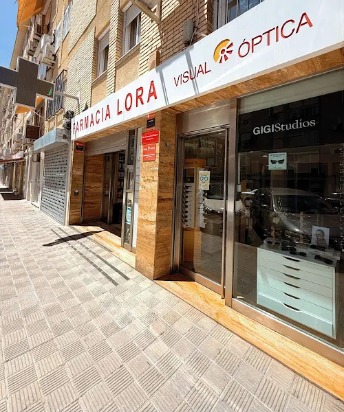 Farmacia Rosario Lora - Farmacia en Sevilla - foto 2