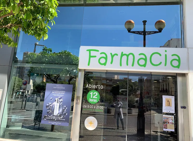 Farmacia Ribelles Álvarez - Farmacia en Sagunto - foto 2